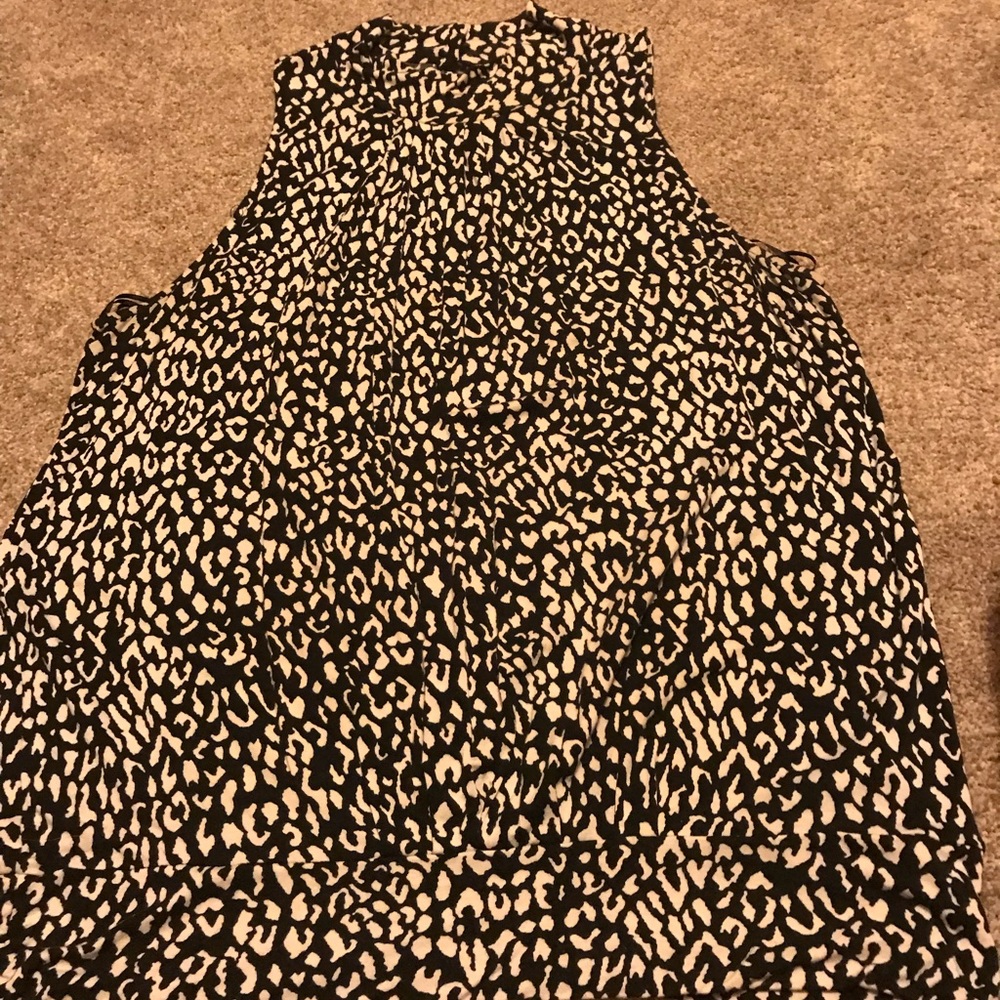 Tan and black tank top